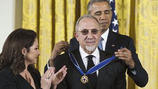 Emilio y Gloria Estefan recibierion galardón de manos de Obama