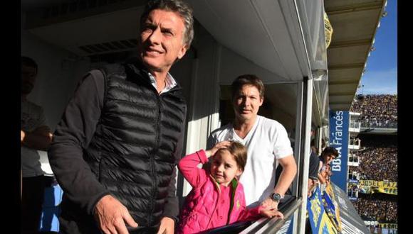 Macri y Scioli paran la campaña y celebran campeonato de Boca