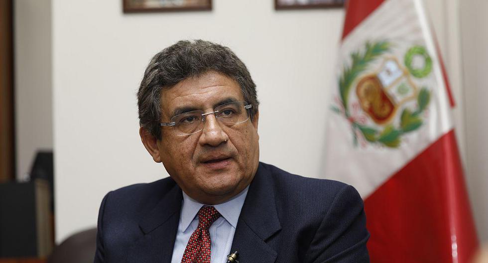 El congresista de Peruanos por el Kambio Juan Sheput cuestionó a quienes han renunciado al partido pero siguen siendo miembros de la bancada. (Foto: GEC)