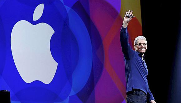 CEO de Apple obtuvo US$373 millones en acciones en cinco años