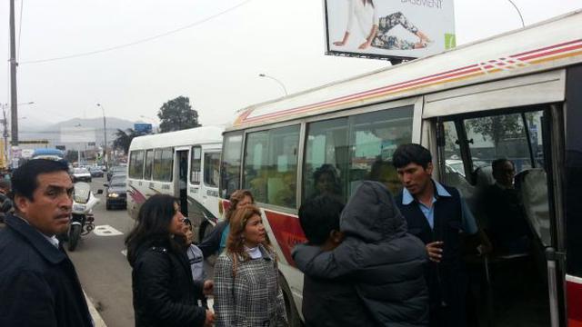 Corredor Azul: cústers circularon por Tacna por 'Ciclodía' - 1