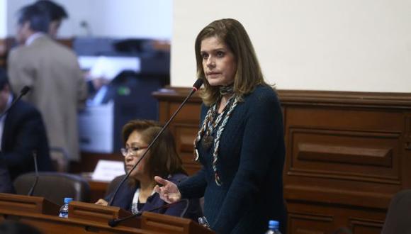 Legisladora Mercedes Ar&aacute;oz consider&oacute; que la interpelaci&oacute;n al ministro Jaime Saavedra &ldquo;es m&aacute;s en una raz&oacute;n pol&iacute;tica que una raz&oacute;n fundamentada&rdquo;. (Foto: Congreso)