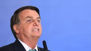 Bolsonaro se irrita e insulta a periodistas que le preguntan por los 500.000 muertos por coronavirus