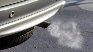 ¿Otra oportunidad para los autos de combustión? El método para capturar las emisiones de CO2