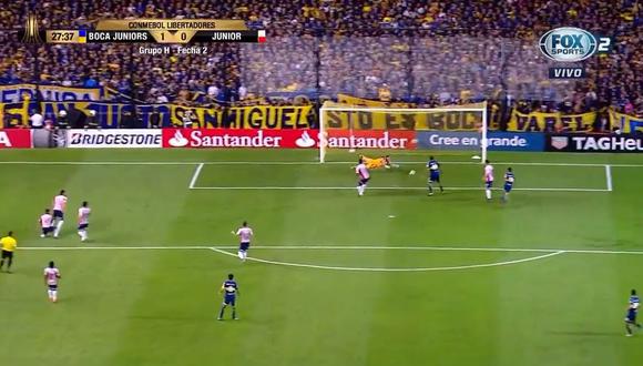 El atacante de Boca Juniors Cristian Pavón anotó con fuerte remate cruzado para vencer la resistencia del golero visitante Viera. (Foto: captura)