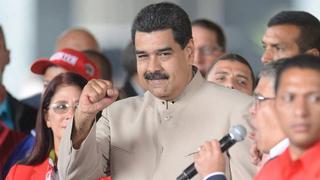 Maduro oficializa su orden para redactar una nueva Constitución