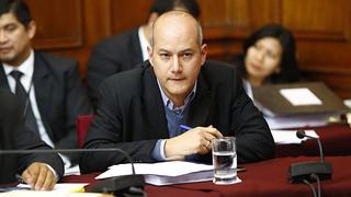 “Perú debe mantener posición diplomática en caso de Venezuela”