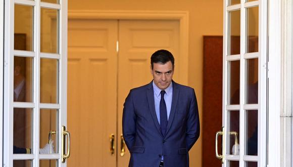 El jefe de gobierno español, Pedro Sánchez, decidió adelantar las elecciones generales al 23 de julio tras los resultados del domingo.