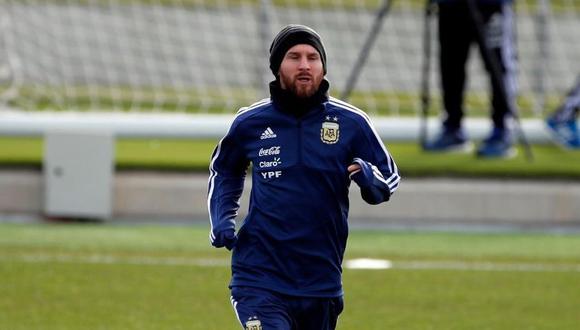Lionel Messi practicó junto con sus compañeros de la selección argentina en el complejo de Valdebebas luego de estar de para por una lesión muscular. (Foto: AFA)