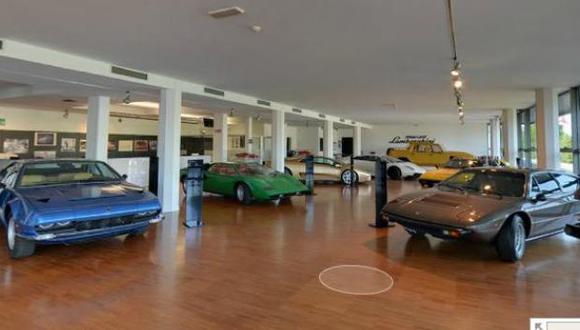 El museo Lamborghini le permite a los usuarios poder subirse a algunos de sus modelos. (foto: captura)