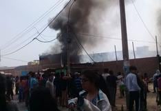 Carabayllo: reportan incendio en fábrica de colchones en Av. Santa Catalina | VIDEO