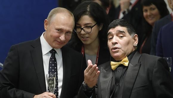 Durante el Mundial de Rusia 2018, Putin quiso reunirse con Maradona y el argentino rechazó la primera propuesta del Presidente.