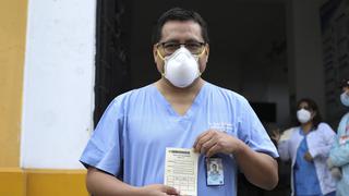 Jesús Valverde, médico intensivista: “Todas las vacunas son seguras y cumplen la función de protegernos”