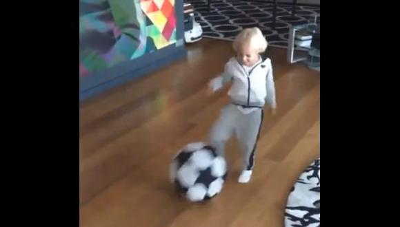 Facebook: así entrena Neymar a su hijo Davi Lucca (VIDEO)