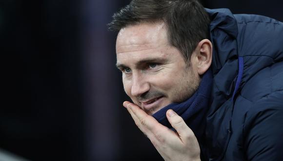 Frank Lampard habló sobre el posible arribo de Cavani al Chelsea [Foto: AFP]