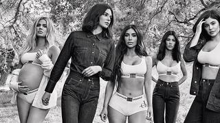 Hermanas Kardashian-Jenner posan para Calvin Klein y muestran a una embarazada