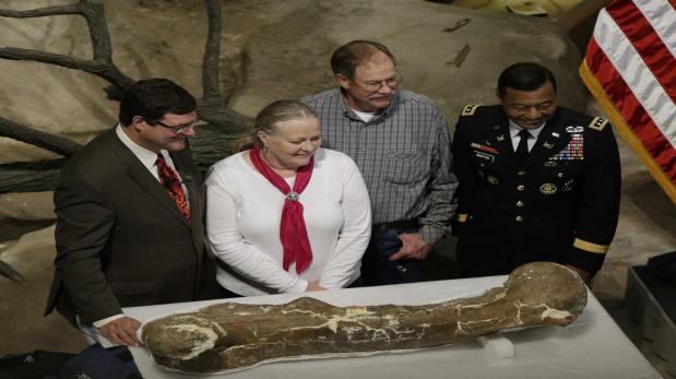 El primer Tiranousaurio rex llega a museo de Washington - 3