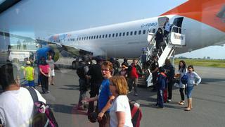 Avión canadiense retorna a aeropuerto tras amenazas de pasajero
