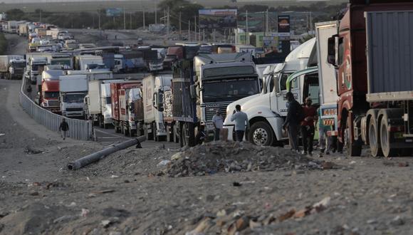 Gobierno declara el estado de emergencia en la red vial nacional por 30 días. (Foto: GEC)