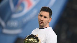 Lionel Messi presentó en el Parque de los Príncipes su séptimo Balón de Oro