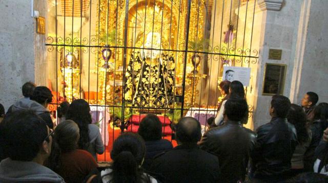 Arequipa: fieles recorrieron templos del Centro Histórico - 5