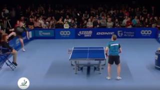 Leyendas del ping pong dieron una fantástica exhibición [VIDEO]