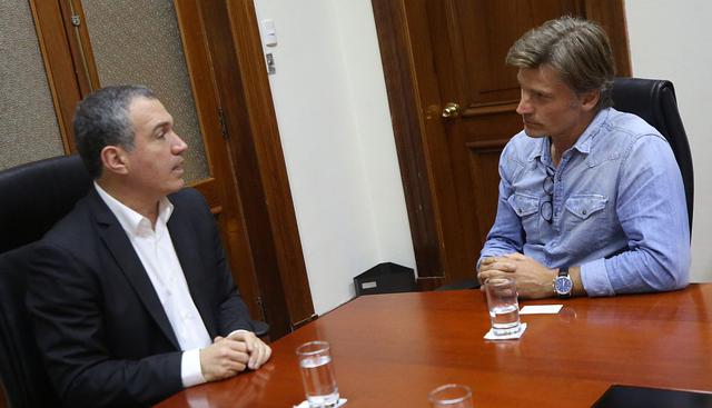 Nikolaj Coster-Waldau, actor de “Game of Thrones”, se reunió con el Primer ministro Salvador del Solar. (Foto: @pcmperu)