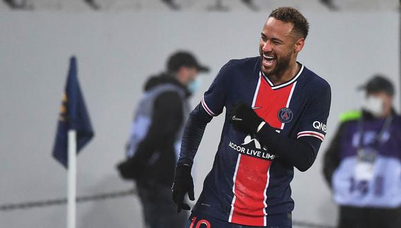 Neymar quiere conseguir la Champions League con PSG y el Mundial con Brasil. (Foto: AFP)