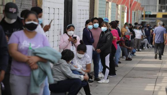 Contagios por COVID-19 en jóvenes de 20 a 24 años se incrementan | Foto: Referencial / Britanie Arroyo / @photo.gec