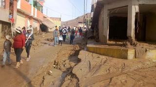 Tacna: disponen traslado de maquinaria y envío de ayuda a zonas afectadas por caída de huaico