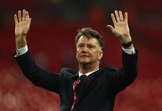Manchester United hace oficial despido de Louis van Gaal