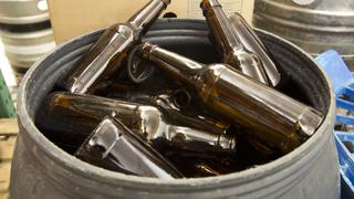 Bebidas alcohólicas adulteradas: Un peligro a la vuelta de la esquina  