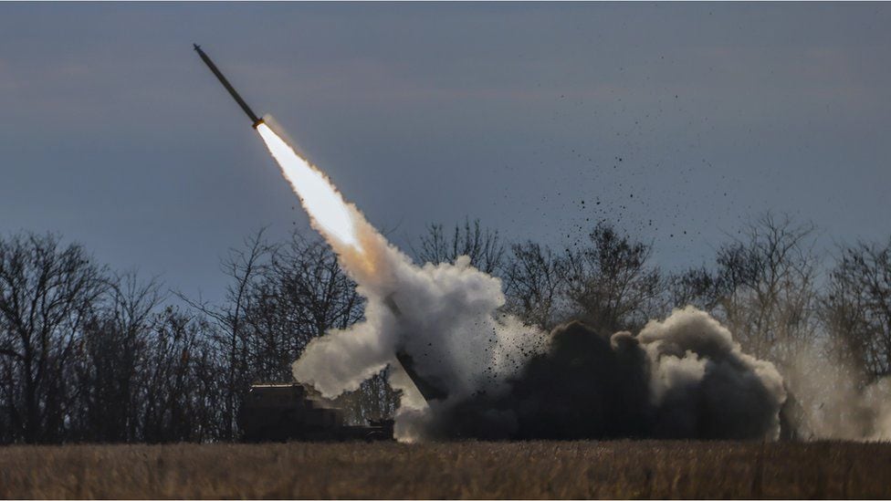 The US has sent Himars missile launch systems to Ukraine, although it could have modified them so they do not reach Russian territory.  (EPA).