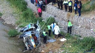 Huancayo: caída de combi al río Mantaro deja 8 muertos y más de 10 heridos