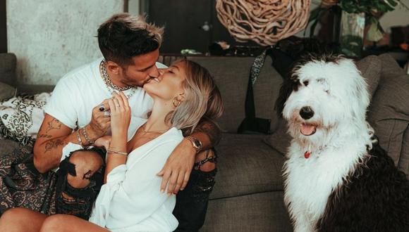 Ricky Montaner se compromete con su novia, la modelo Stefanía Roitman, tras ocho meses desde que confirmaron su romance. (Foto: Instagram / @stefroitman / @rickymontaner).