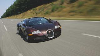 Bugatti celebra 15 años del récord de velocidad alcanzado por el Veyron | FOTOS