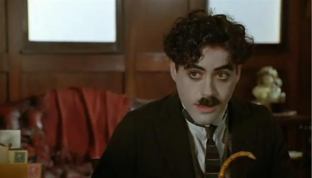 Uno de sus personajes más entrañables es su interpretación de Charles Chaplin, ícono de la industria cinematográfica. (Foto: Captura)