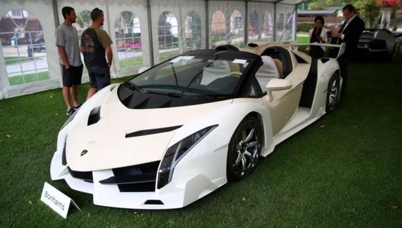 Entre su colección de autos lujosos, Teodorin Nguema Obiang, tenía un Lamborghini Veneno Roadster. (Reuters).