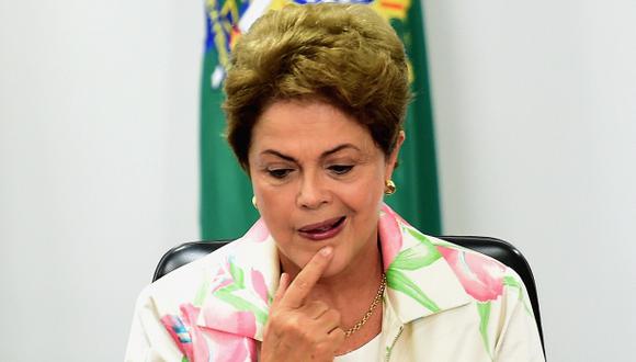 Brasil: Aprobación de Dilma Rousseff se derrumba a 7,7%