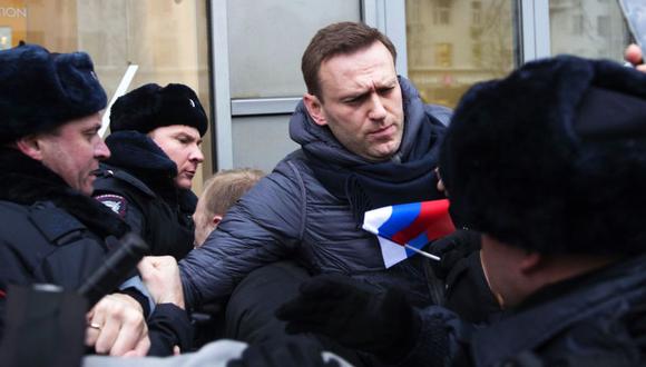 Rusia | Policía detiene a Alexei Navalny, principal opositor de Vladimir Putin. (Foto: AP)