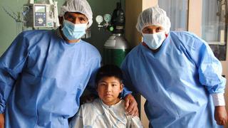 Trasplante de riñón: niño salvó la vida de adolescente de 12