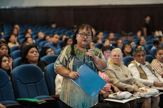 Pregunta de Gloria Flores Rodríguez