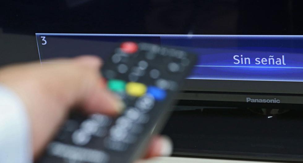 La Defensoría del Pueblo ha recomendado que el acceso al servicio de televisión por cable deje de estar condicionado al alquiler o venta de equipos decodificadores. (Foto: Andina)