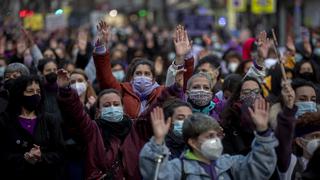 España elimina la mascarilla obligatoria por el coronavirus en casi todos los interiores