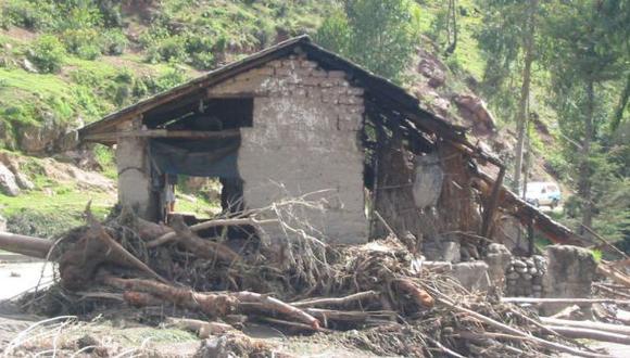 Desborde del río Cachi inundó dos poblados