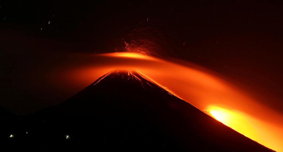 Desde el último miércoles, se ha registrado actividad en el volcán Pacaya que dura desde 15 minutos hasta 13 horas. Además, se mantienen columnas de cenizas que afectan a poblados ubicados desde los 4  hasta 60 kilómetros a la redonda. (Foto: Josue Decavele / Reuters)
