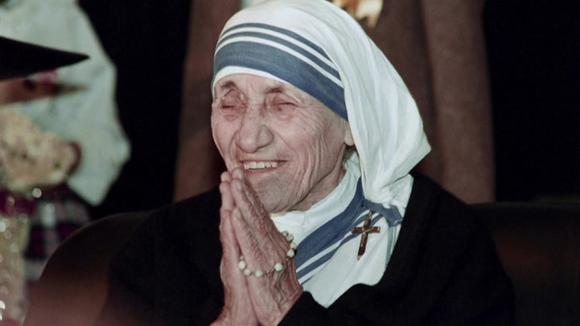 India controls foreign funding for Calcutta charity Mother Teresa