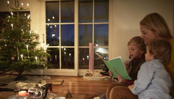En Islandia se suelen regalar libros por la víspera de la Navidad, la cual se espera durante una noche calmada. (Foto: Getty Images).