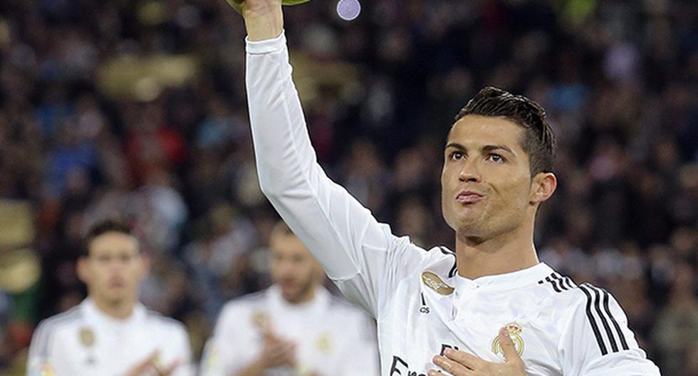 Cristiano Ronaldo lució su trofeo del Balón de Oro