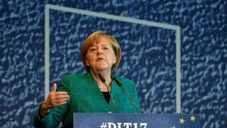 Merkel limitará por primera vez el ingreso de refugiados a Alemania